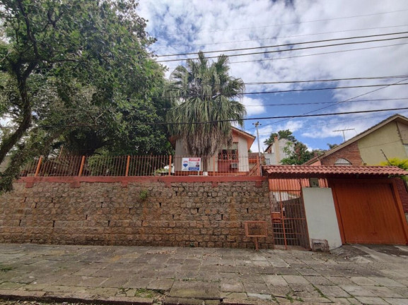 Imagem Imóvel com 4 Quartos à Venda, em Santa Tereza - Porto Alegre Imagem Imóvel com 4 Quartos à Venda, em Santa Tereza - Porto Alegre