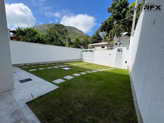 Casa com 4 Quartos à Venda, 140 m² em Itaipu - Niterói
