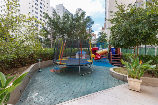 Imagem Imóvel com 4 Quartos à Venda,  em Moema - São Paulo