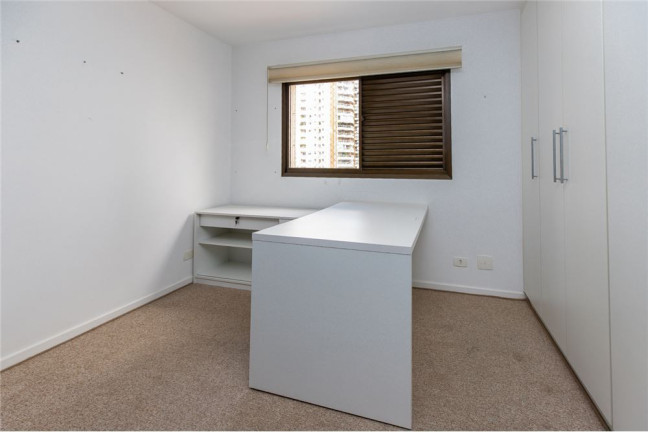 Imagem Apartamento com 4 Quartos à Venda, 150 m² em Moema - São Paulo