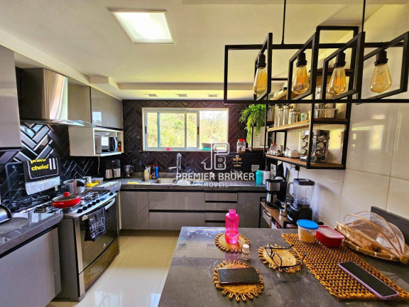 Imagem Casa com 3 Quartos à Venda, 160 m² em Tijuca - Teresópolis Imagem Casa com 3 Quartos à Venda, 160 m² em Tijuca - Teresópolis