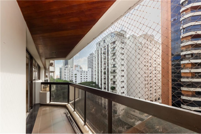 Apartamento com 3 Quartos à Venda, 159 m² em Vila Nova Conceição - São Paulo