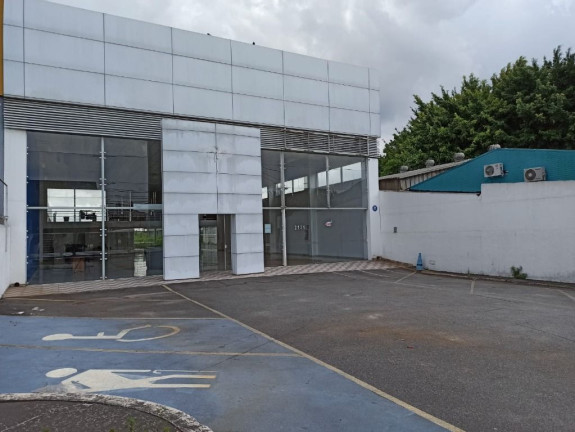 Galpão à Venda ou Locação, 2.450 m² em Vila Maria De Maggi - Suzano
