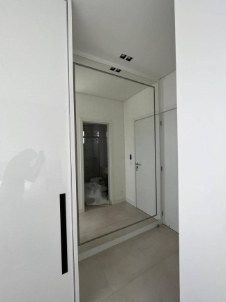 Imagem Apartamento com 2 Quartos à Venda, 69 m² em Centro - Florianópolis Imagem Apartamento com 2 Quartos à Venda, 69 m² em Centro - Florianópolis