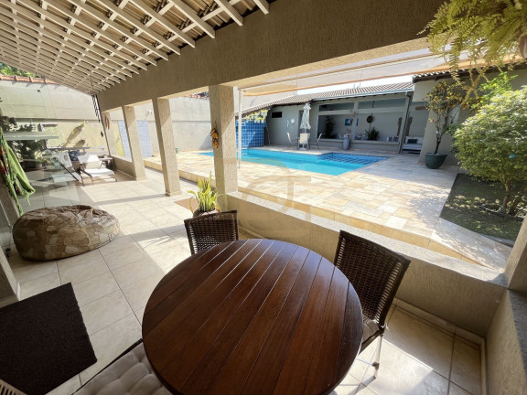 Imagem Sobrado com 6 Quartos à Venda, 223 m² em Jardim Virgínia - Guarujá Imagem Sobrado com 6 Quartos à Venda, 223 m² em Jardim Virgínia - Guarujá