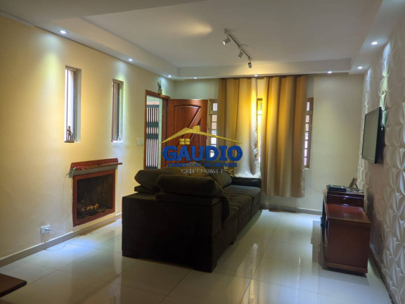 Imagem Casa com 3 Quartos à Venda, 213 m² em Campo Limpo - São Paulo Imagem Casa com 3 Quartos à Venda, 213 m² em Campo Limpo - São Paulo