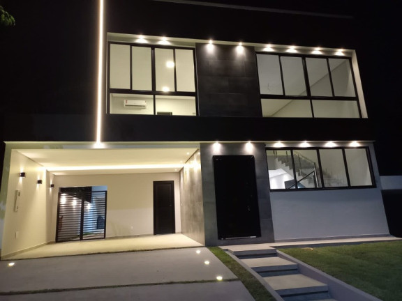 Casa com 3 Quartos à Venda, 261 m² em Ponta Negra - Manaus