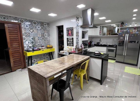 Imagem Casa com 4 Quartos à Venda, 2.500 m² em Chácara São João - Carapicuíba