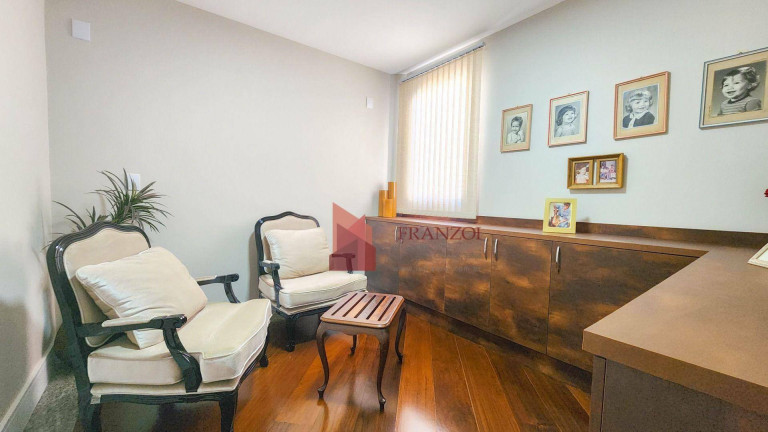 Imagem Apartamento com 4 Quartos à Venda, 236 m² em Centro - Itajaí Imagem Apartamento com 4 Quartos à Venda, 236 m² em Centro - Itajaí