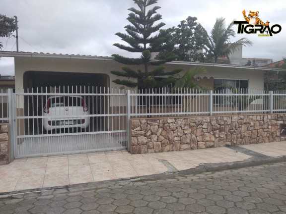 Imagem Casa com 3 Quartos à Venda, 320 m² em Machados - Navegantes Imagem Casa com 3 Quartos à Venda, 320 m² em Machados - Navegantes
