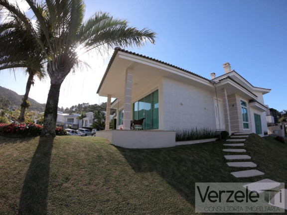 Imagem Casa com 4 Quartos à Venda, 313 m² em Praia Brava De Itajaí - Itajaí Imagem Casa com 4 Quartos à Venda, 313 m² em Praia Brava De Itajaí - Itajaí