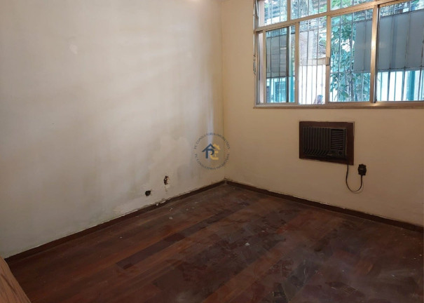 Imagem Apartamento com 3 Quartos à Venda, 100 m² em Ingá - Niterói