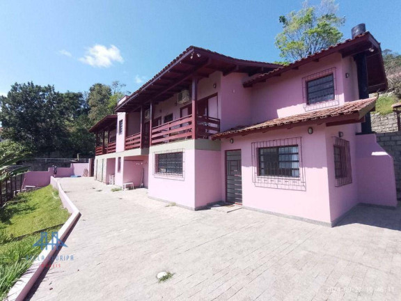 Casa com 5 Quartos à Venda, 328 m² em Córrego Grande - Florianópolis