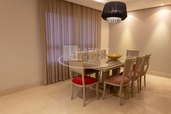 Imagem Imóvel com 4 Quartos à Venda, 200 m² em Jardim São Luiz - Ribeirão Preto Imagem Imóvel com 4 Quartos à Venda, 200 m² em Jardim São Luiz - Ribeirão Preto