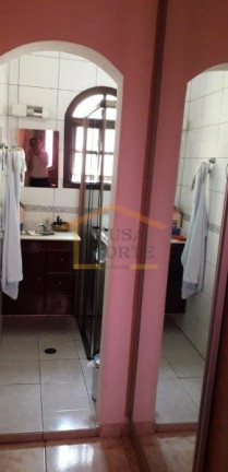 Imagem Sobrado com 3 Quartos à Venda, 200 m² em Parada Inglesa - São Paulo Imagem Sobrado com 3 Quartos à Venda, 200 m² em Parada Inglesa - São Paulo