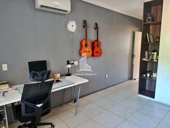 Imagem Casa com 4 Quartos à Venda, 282 m² em Sapiranga (coité) - Fortaleza Imagem Casa com 4 Quartos à Venda, 282 m² em Sapiranga (coité) - Fortaleza