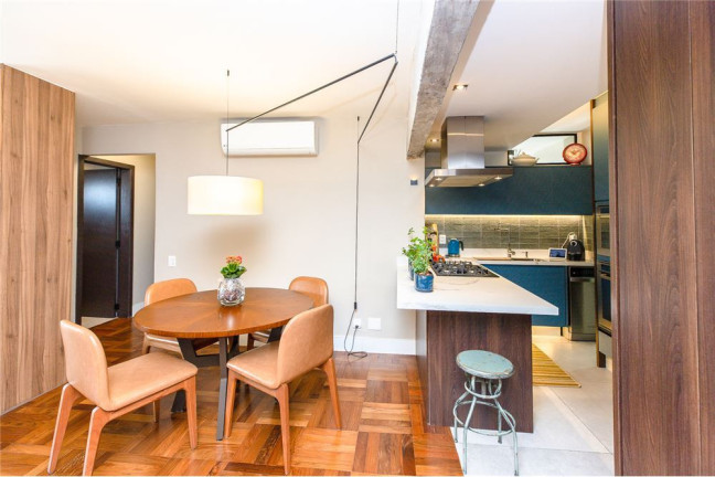 Imagem Imóvel com 2 Quartos à Venda, em Moema - São Paulo Imagem Imóvel com 2 Quartos à Venda, em Moema - São Paulo