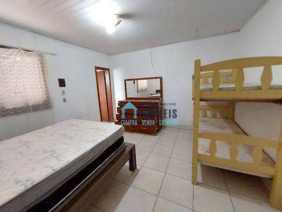 Imagem Casa com 3 Quartos à Venda, 450 m² em Centro - Balneário Pinhal Imagem Casa com 3 Quartos à Venda, 450 m² em Centro - Balneário Pinhal