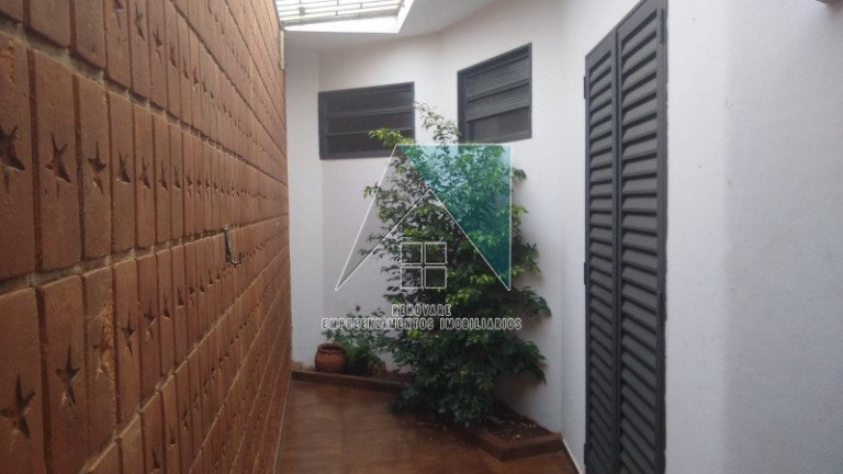 Imagem Casa com 4 Quartos à Venda, em Jardim Irajá - Ribeirão Preto Imagem Casa com 4 Quartos à Venda, em Jardim Irajá - Ribeirão Preto