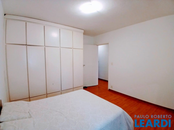 Imagem Sobrado com 3 Quartos à Venda, 217 m² em Vila Gilda - Santo André Imagem Sobrado com 3 Quartos à Venda, 217 m² em Vila Gilda - Santo André