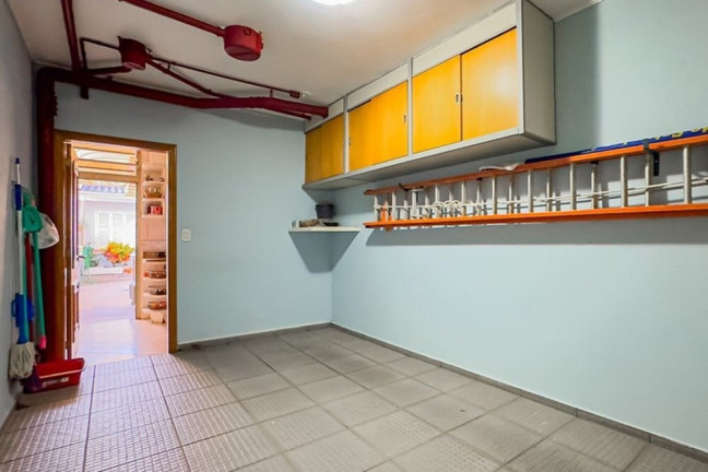 Imagem Casa com 4 Quartos à Venda, 233 m² em Santa Maria Goretti - Porto Alegre Imagem Casa com 4 Quartos à Venda, 233 m² em Santa Maria Goretti - Porto Alegre