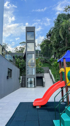 Imagem Apartamento com 4 Quartos à Venda, 280 m² em América - Joinville