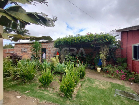 Imagem Chácara com 4 Quartos à Venda, 400 m² em Espirito Santo - Vitória Da Conquista Imagem Chácara com 4 Quartos à Venda, 400 m² em Espirito Santo - Vitória Da Conquista