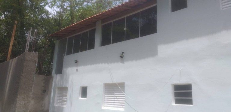 Sobrado com 3 Quartos à Venda, 145 m² em Suzano