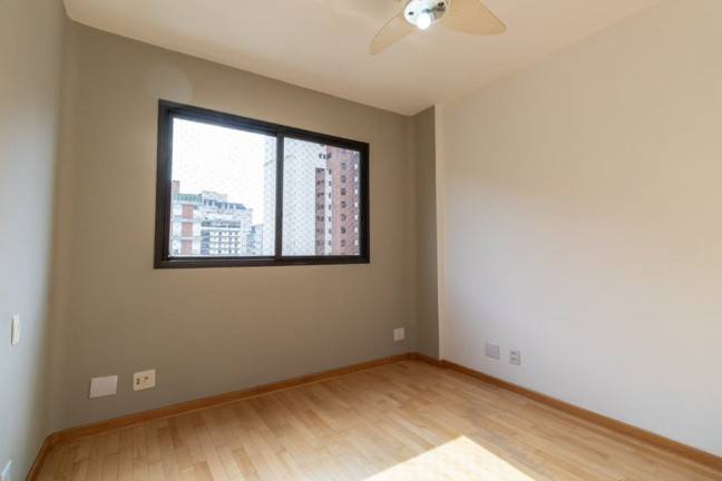 Imagem Apartamento com 3 Quartos à Venda, 209 m² em Itaim Bibi - São Paulo Imagem Apartamento com 3 Quartos à Venda, 209 m² em Itaim Bibi - São Paulo