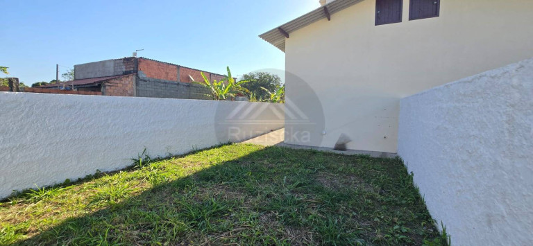 Imagem Casa com 1 Quarto à Venda, 132 m² em Balneario Beatriz - Itanhaém Imagem Casa com 1 Quarto à Venda, 132 m² em Balneario Beatriz - Itanhaém