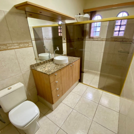Imagem Casa com 5 Quartos para Alugar, 458 m² em Aleixo - Manaus Imagem Casa com 5 Quartos para Alugar, 458 m² em Aleixo - Manaus