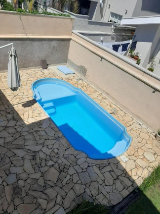 Imagem Imóvel com 4 Quartos à Venda, 300 m² Imagem Imóvel com 4 Quartos à Venda, 300 m²