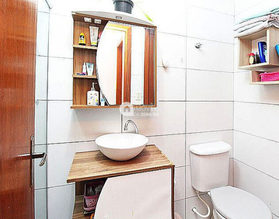 Imagem Casa com 2 Quartos à Venda, 49 m² Imagem Casa com 2 Quartos à Venda, 49 m²