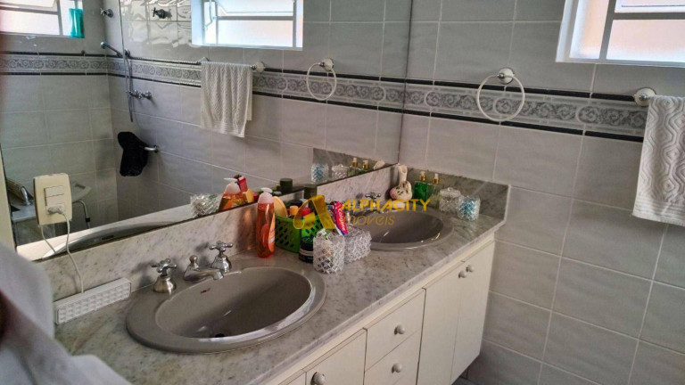Imagem Casa com 3 Quartos à Venda ou Locação, 230 m² em Alphaville 09 - Santana De Parnaíba Imagem Casa com 3 Quartos à Venda ou Locação, 230 m² em Alphaville 09 - Santana De Parnaíba