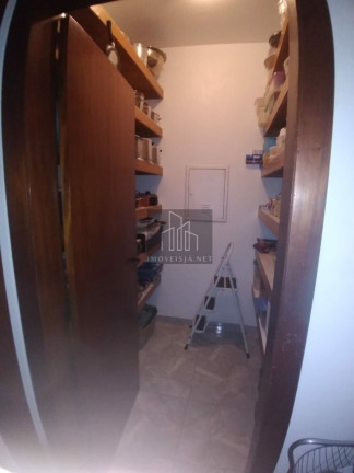 Imagem Casa com 4 Quartos à Venda, 314 m² em Alphaville - Santana De Parnaíba Imagem Casa com 4 Quartos à Venda, 314 m² em Alphaville - Santana De Parnaíba