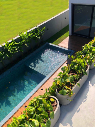 Imagem Casa com 4 Quartos à Venda, 386 m² em Santa Regina - Camboriú Imagem Casa com 4 Quartos à Venda, 386 m² em Santa Regina - Camboriú
