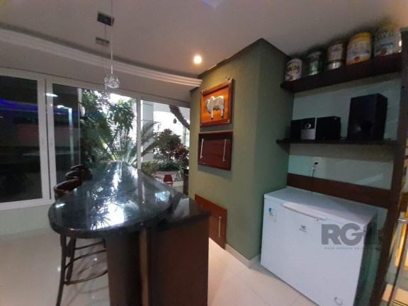 Imagem Apartamento com 2 Quartos à Venda, 72 m² em Menino Deus - Porto Alegre Imagem Apartamento com 2 Quartos à Venda, 72 m² em Menino Deus - Porto Alegre