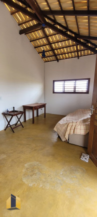 Imagem Casa com 2 Quartos à Venda, 117 m²