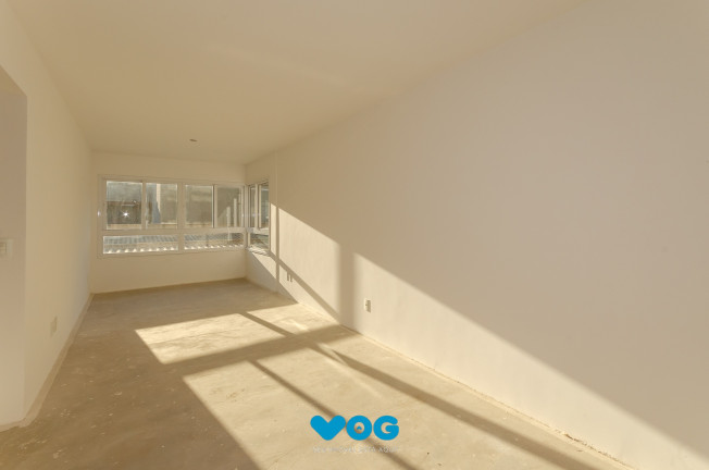 Imagem Imóvel com 2 Quartos à Venda, 70 m² em Jardim Do Salso - Porto Alegre