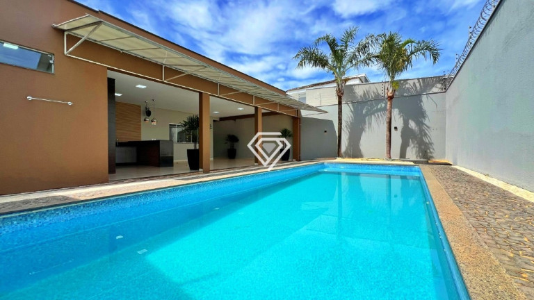 Imagem Casa à Venda, 240 m² em Plano Diretor Sul - Palmas Imagem Casa à Venda, 240 m² em Plano Diretor Sul - Palmas