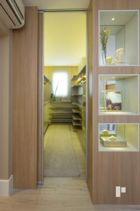 Imagem Apartamento com 4 Quartos à Venda, 238 m² em Centro - Balneário Camboriú Imagem Apartamento com 4 Quartos à Venda, 238 m² em Centro - Balneário Camboriú