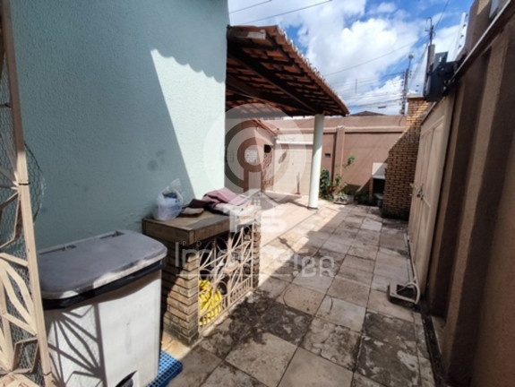 Imagem Casa com 4 Quartos à Venda, 160 m² em Timbó - Maracanaú Imagem Casa com 4 Quartos à Venda, 160 m² em Timbó - Maracanaú