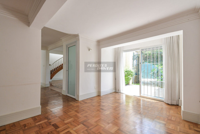 Imagem Casa com 4 Quartos à Venda, 380 m² em Perdizes - São Paulo Imagem Casa com 4 Quartos à Venda, 380 m² em Perdizes - São Paulo
