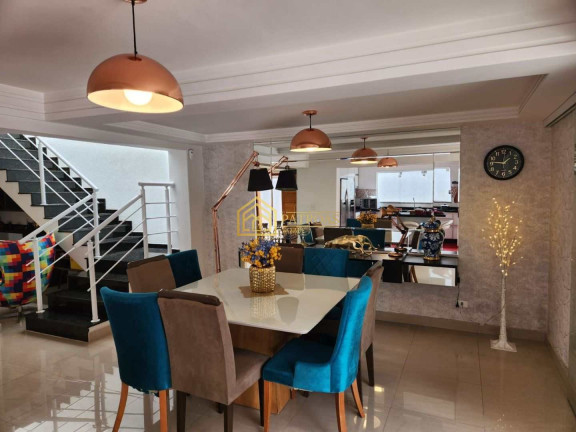 Casa com 3 Quartos à Venda ou Locação, 455 m² em Dos Casa - São Bernardo Do Campo