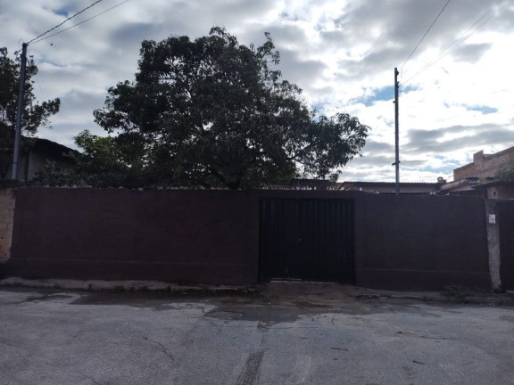 Imagem Casa com 3 Quartos à Venda, 360 m² em São João - Betim Imagem Casa com 3 Quartos à Venda, 360 m² em São João - Betim