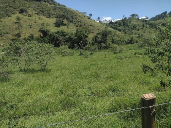 Imagem Fazenda à Venda, 100 m² em Canas - Canas Imagem Fazenda à Venda, 100 m² em Canas - Canas