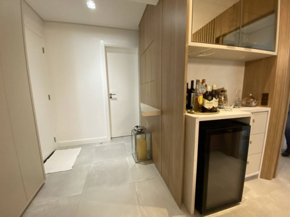 Imagem Apartamento com 2 Quartos à Venda, 73 m² em Centro - Navegantes