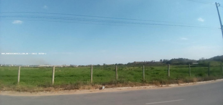 Imagem Terreno à Venda, em Rio Abaixo - Jacareí Imagem Terreno à Venda, em Rio Abaixo - Jacareí