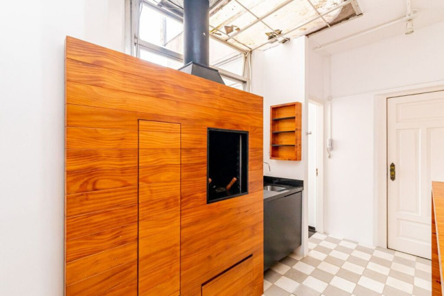 Imagem Apartamento com 2 Quartos à Venda, 220 m² em Moinhos De Vento - Porto Alegre Imagem Apartamento com 2 Quartos à Venda, 220 m² em Moinhos De Vento - Porto Alegre