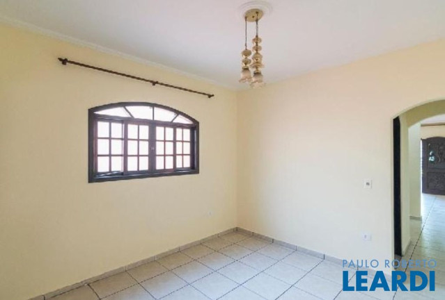 Imagem Sobrado com 4 Quartos à Venda, 275 m² em Jardim Marek - Santo André Imagem Sobrado com 4 Quartos à Venda, 275 m² em Jardim Marek - Santo André